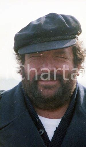 Ritratto di Bud Spencer con espressione sorridente