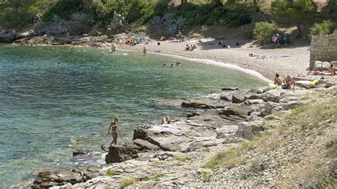 Spiaggia di Grandovac, Vis