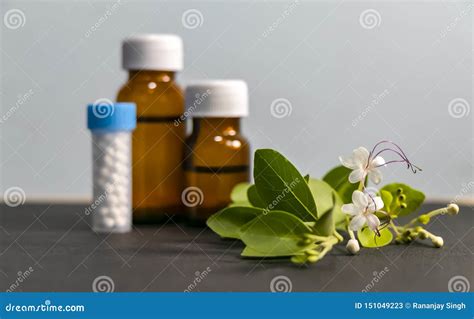 Fiala di rimedio omeopatico