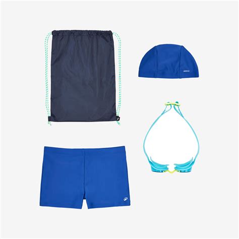 Bambino con costume contenitivo in piscina