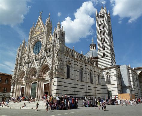 Veduta del Duomo di Santa Maria Assunta a Sora