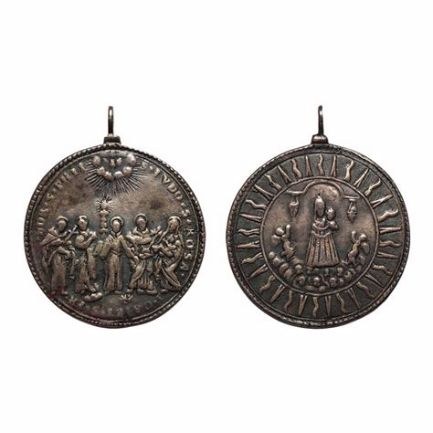 medaglie religiose tradizionali
