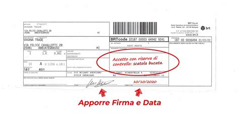 Immagine di un pacco danneggiato con avviso di riserva