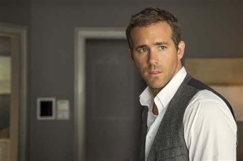 Self/less Ryan Reynolds
