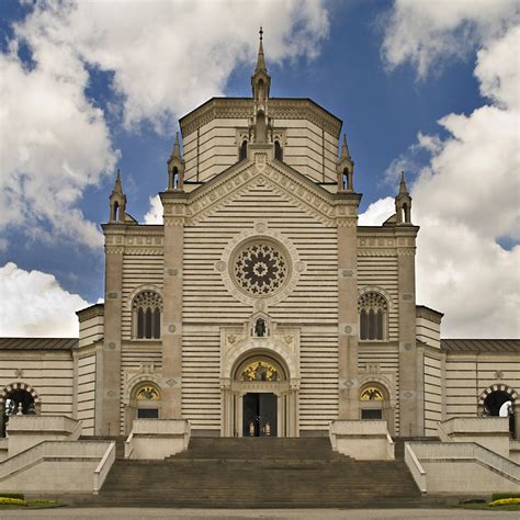 Famedio Cimitero Monumentale Milano