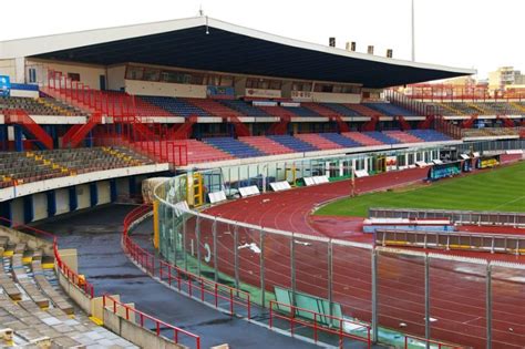 Stadio Massimino scoreboard and lighting