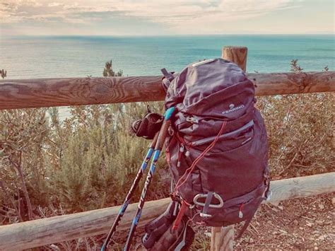 Seggiolino Colmic Trekking piegato e riposto nello zaino