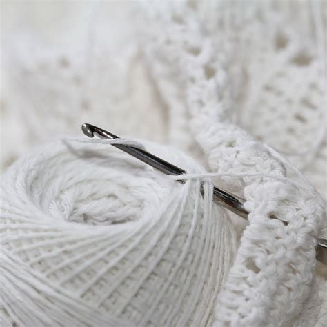 Differenza tra lavorazione a ferri e uncinetto