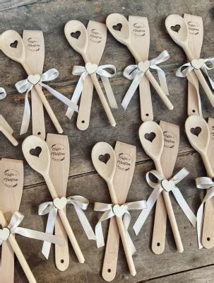 Cucchiaio con incisioni personalizzate