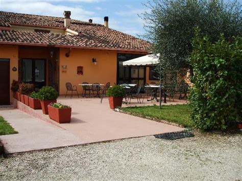 Agriturismo tipico nelle campagne mantovane