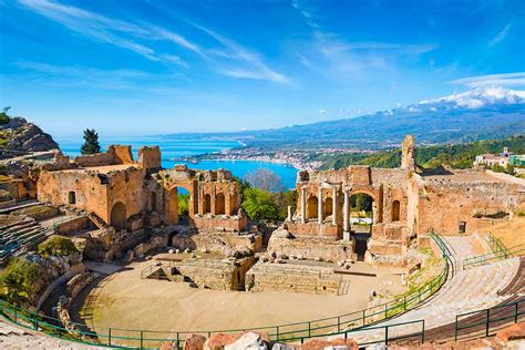 Vista del Teatro Antico di Taormina