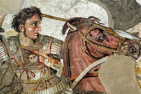 rappresentazione artistica di Alessandro Magno che osserva l'orizzonte marino