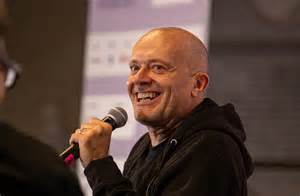 Max Pezzali sul palco