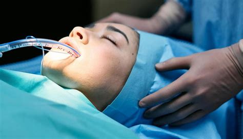 Intubazione e compressioni neonatali