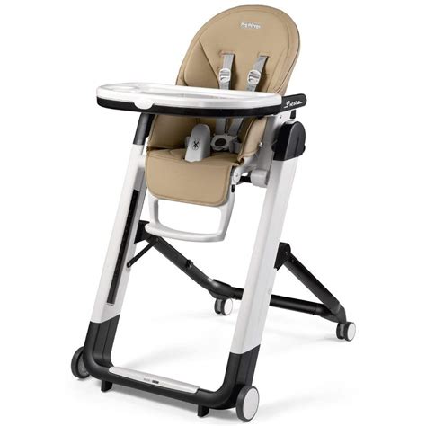 Seggiolone Peg Perego Siesta Ginger Grey in diverse configurazioni d'uso