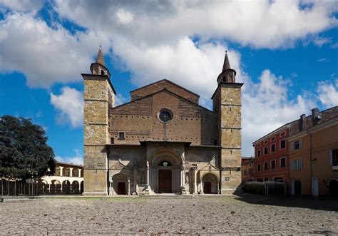 Facciata del Poliambulatorio Città di Fidenza
