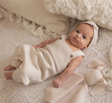 Tessuti naturali per abbigliamento neonato