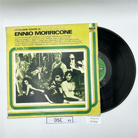 copertina di un vinile vintage del 1977 che richiama le atmosfere melodiche dell'epoca