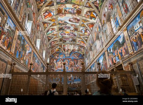 Interno della Cappella Sistina