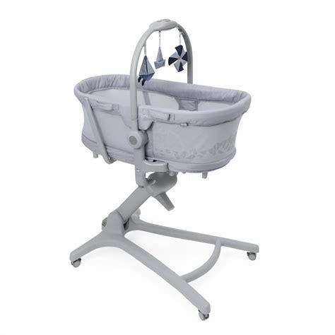 Chicco Baby Hug trasformato in seggiolone con accessori installati