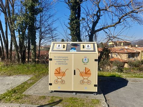 contenitore per la raccolta di pannolini specifici