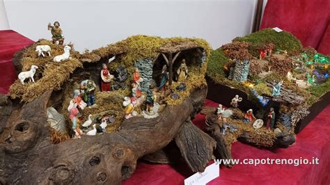 Culla-barca di Presepe in esposizione