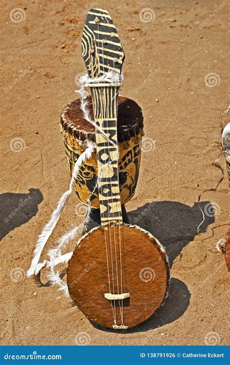 Strumenti musicali africani tradizionali