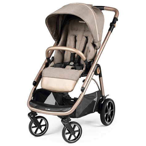 il girello Peg Perego Jumper inserito in un moderno ambiente living domestico