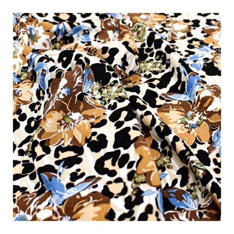 Tessuti per abbigliamento floreale: cotone, viscosa, chiffon