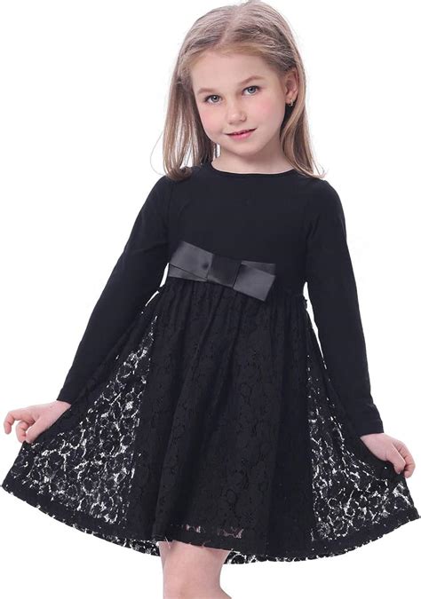 Fiocco storto su un vestito da bambina