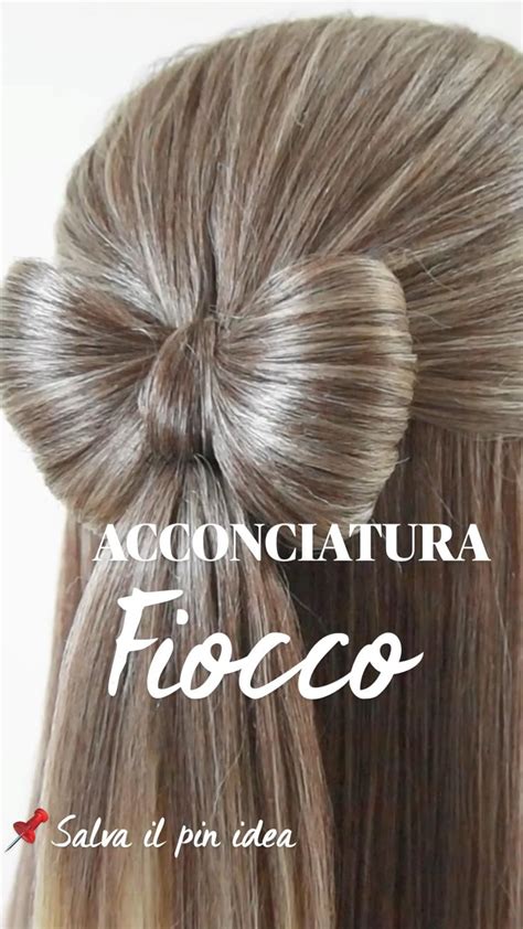 Accessorio per capelli da bambina con fiocco abbinato all'abito