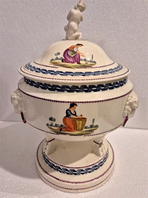 Piccola zuppiera viennese del XIX secolo, stile Biedermeier