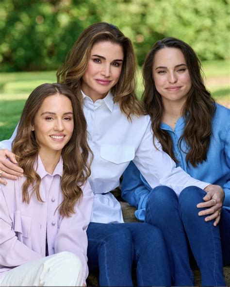Millie Smith e le sue figlie Callie e Skye