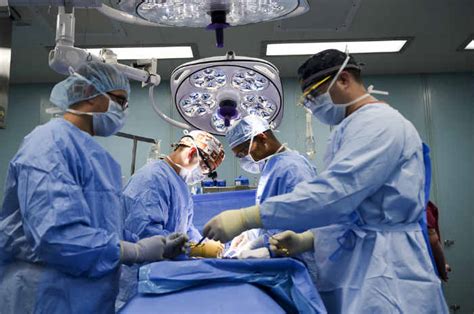 sala operatoria con focus sull'anestesia