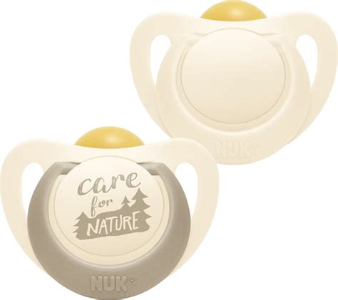 Design ciuccio NUK e forma ortodontica