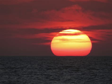 Paesaggio del Gargano con il sole al tramonto