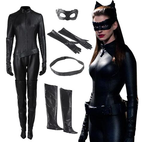 Catwoman in tutina aderente