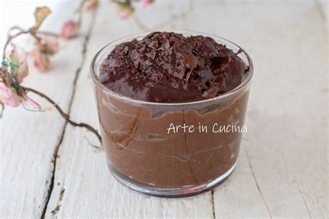 Coppetta di crema al cioccolato