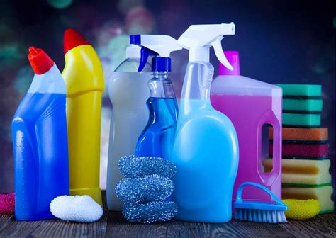 confronto tra detersivi enzimatici in fogli e detersivi tradizionali