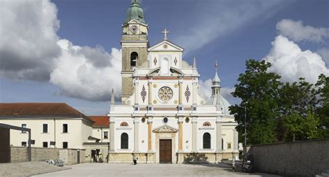 Chiese e monasteri