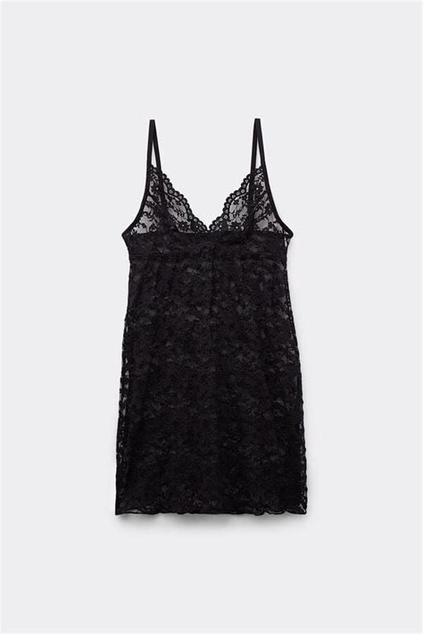 Stili differenti per la sottoveste Tezenis