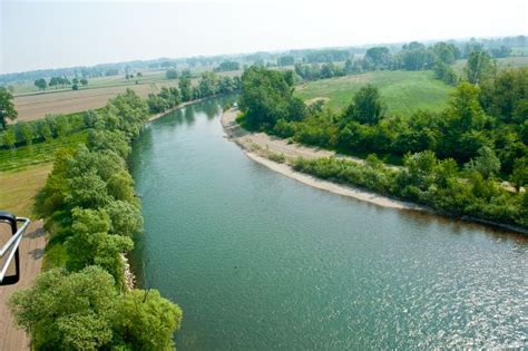 Il fiume Po nel paesaggio emiliano