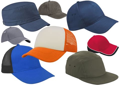 diversi modelli di cappellini in cotone e lana