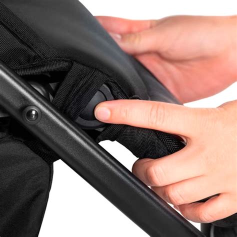 Dettaglio del portabibite del passeggino Hauck