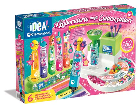 Tavolo con oggetti per bambini personalizzati