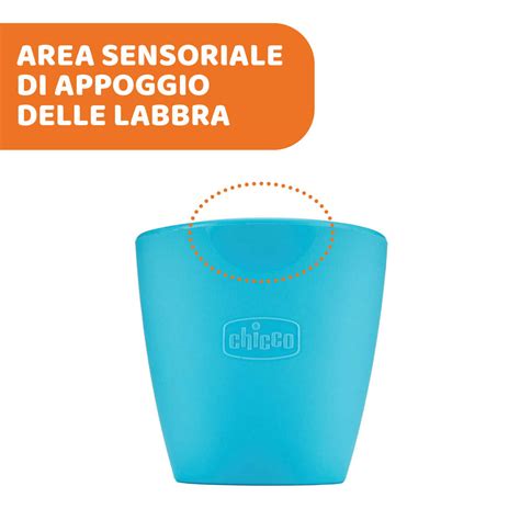 Dettaglio della membrana in silicone su una tazza Chicco