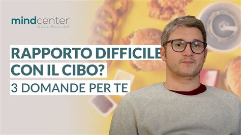 neonati e rapporto con il proprio corpo
