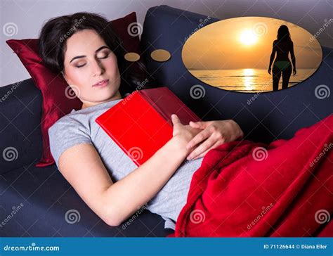 Donna che dorme e sogna