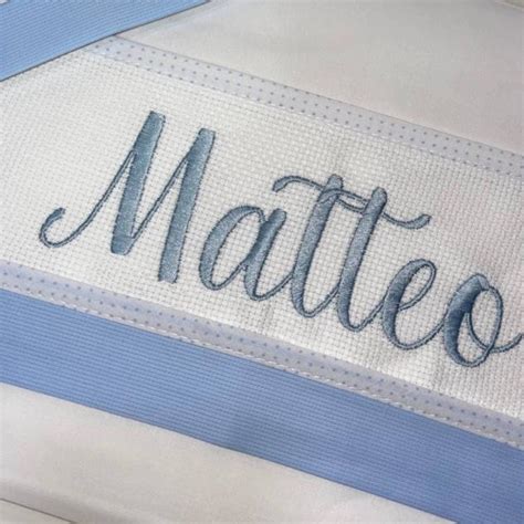 Lenzuolino personalizzato con nome ricamato
