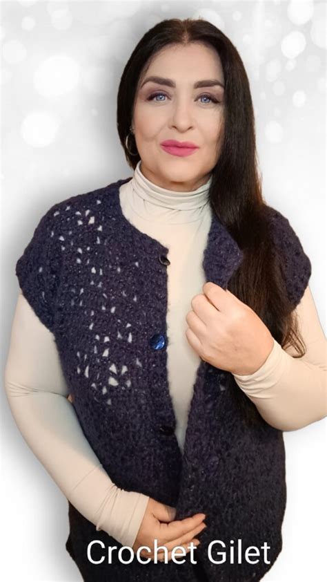 Gilet all'uncinetto indossato